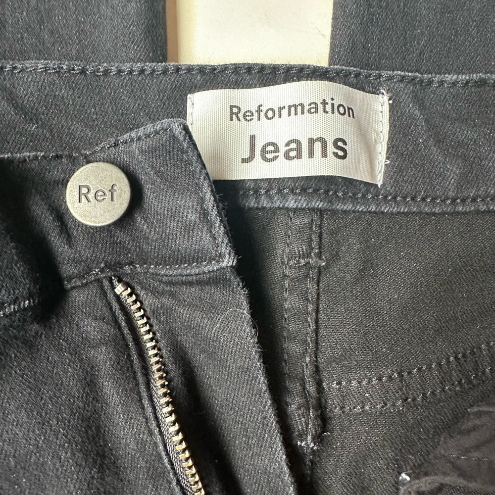 Redormation Emma High rise wide leg jeans black cropped raw hem size 24